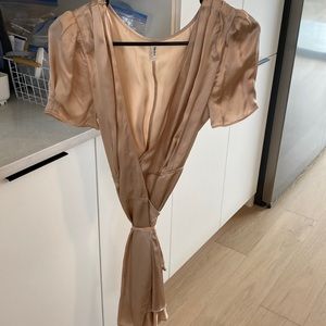 Talula silk wrap dress, size 4, blush, never been worn